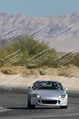 media/Oct-24-2025-Doghouse Garage (Fri) [[783d2ff07a]]/3-Intermediate/Session 2 (Turn 10)/